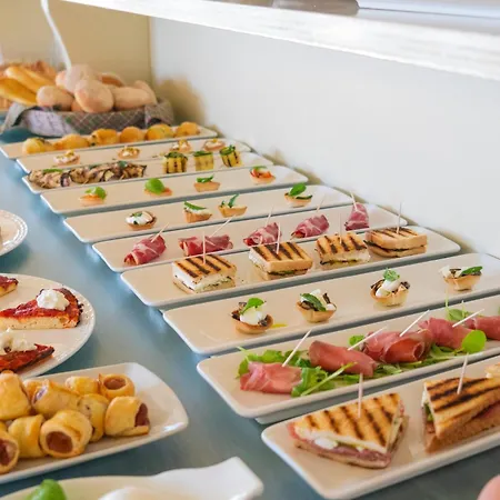 Masseria Un Posto Al Sole 住宿加早餐酒店 4*