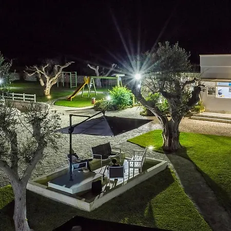 ベッド・アンド・ブレックファスト Masseria Un Posto Al Sole