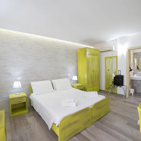 Bed and breakfast Masseria Un Posto Al Sole 4*