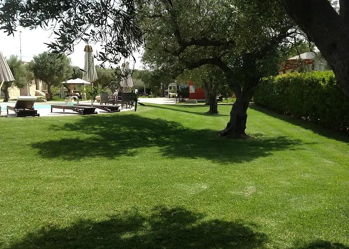 Alojamento de Acomodação e Pequeno-almoço Masseria Un Posto Al Sole 4*